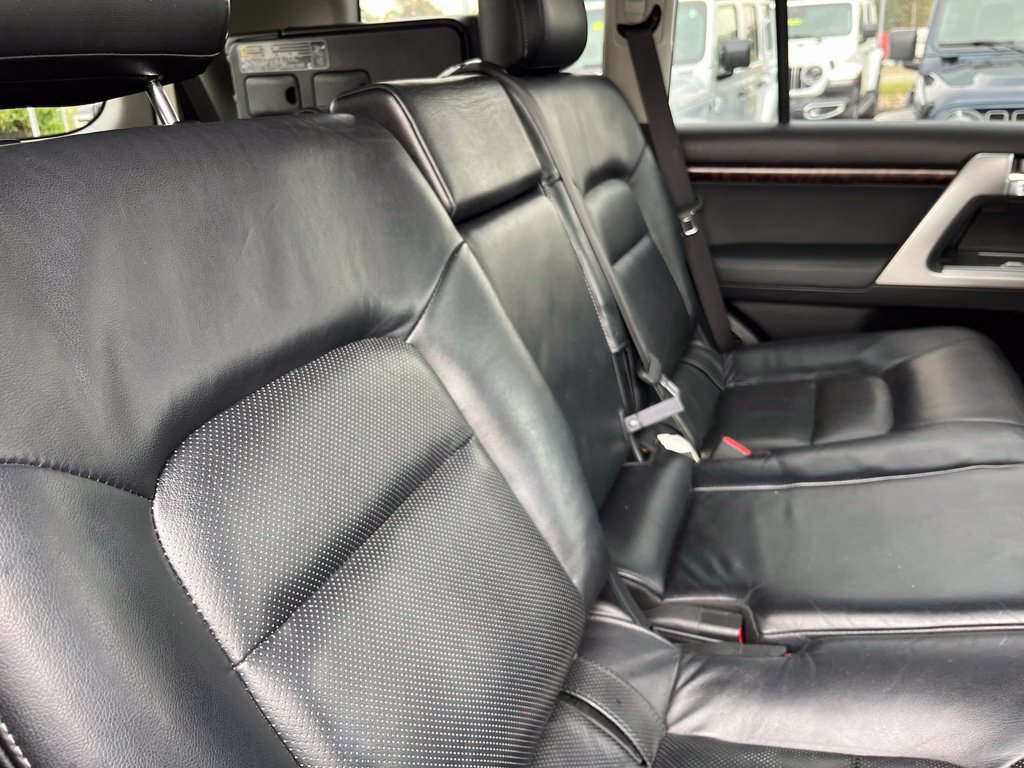 Used 2014 Toyota Land Cruiser AWD/4WD image 40