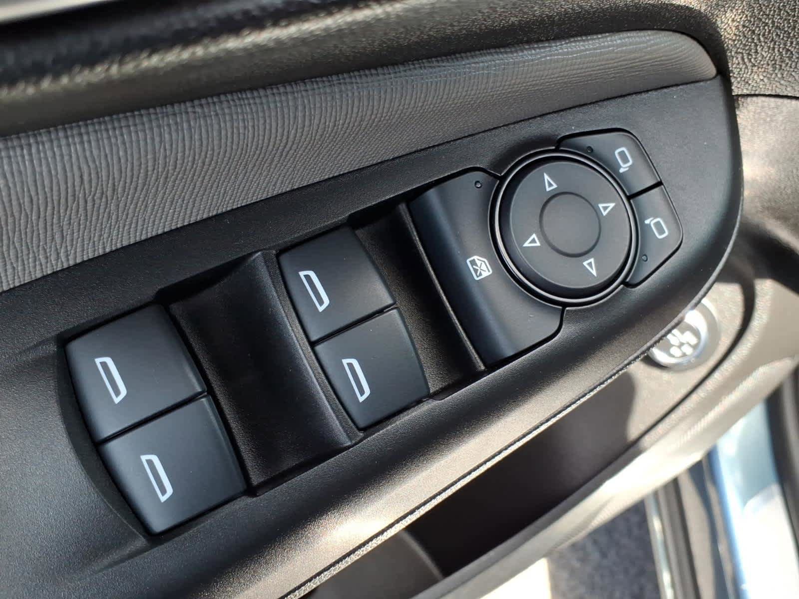 Used 2024 Buick Envista Avenir FWD image 27