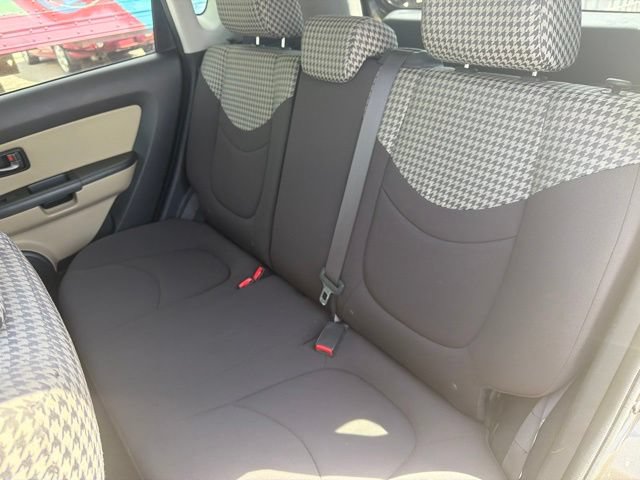 Used 2011 Kia Soul ! FWD image 18