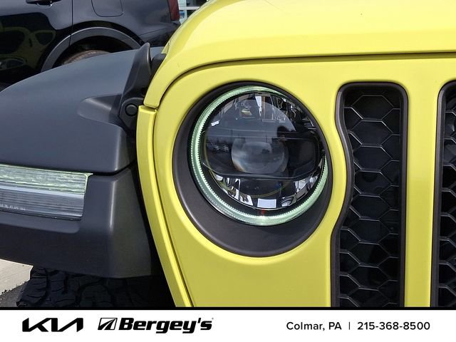 Used 2023 Jeep Wrangler Unlimited Rubicon 4xe AWD/4WD image 10