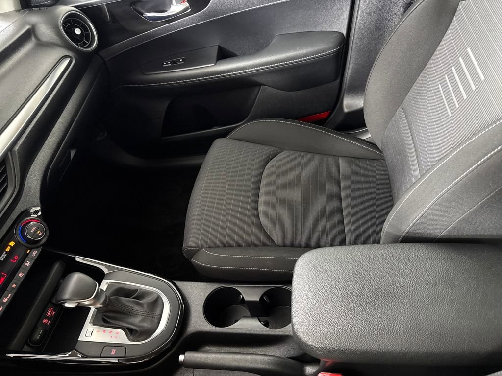 Used 2019 Kia Forte S image 17