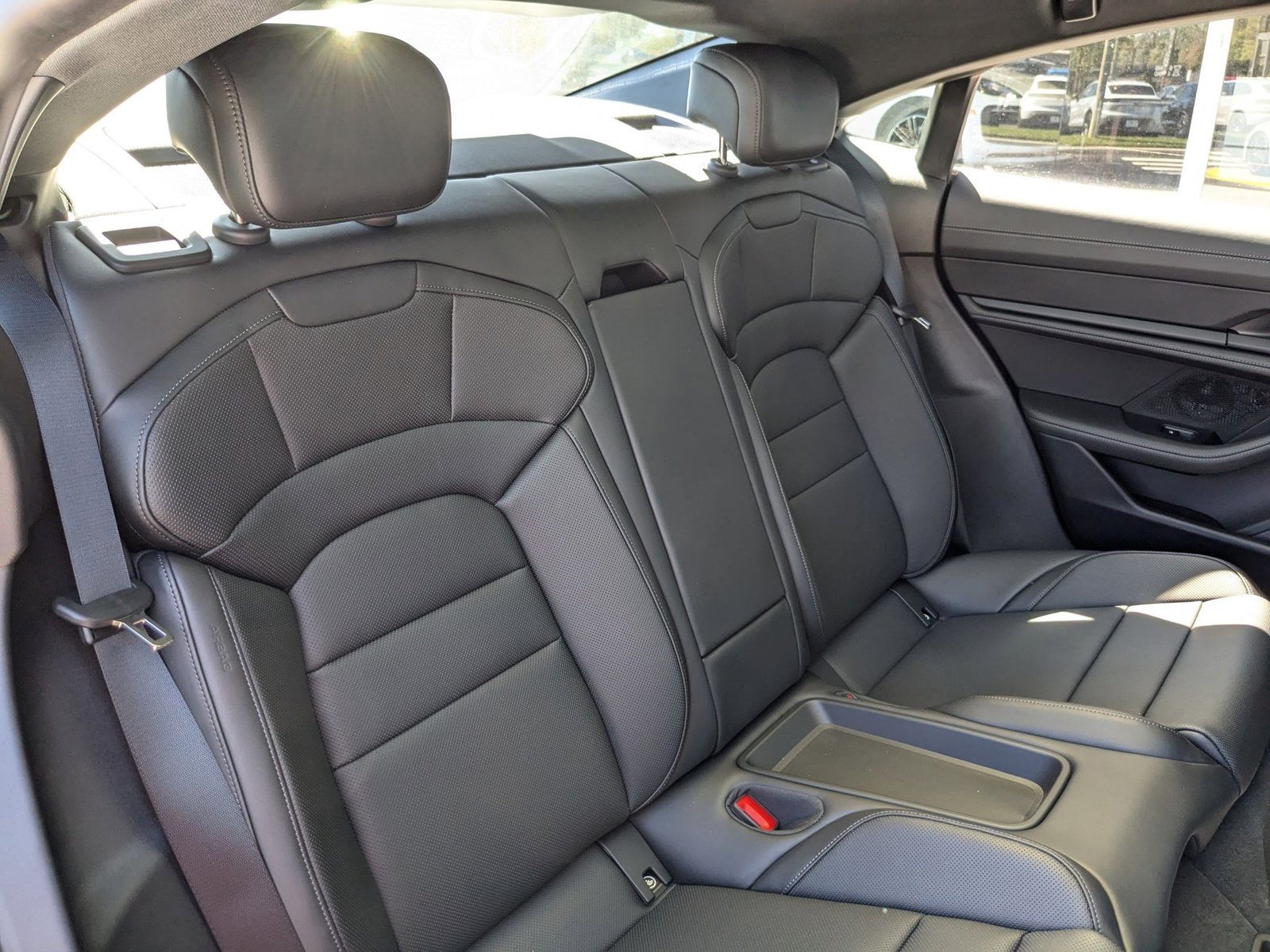 New 2024 Porsche Taycan 4S AWD/4WD image 23