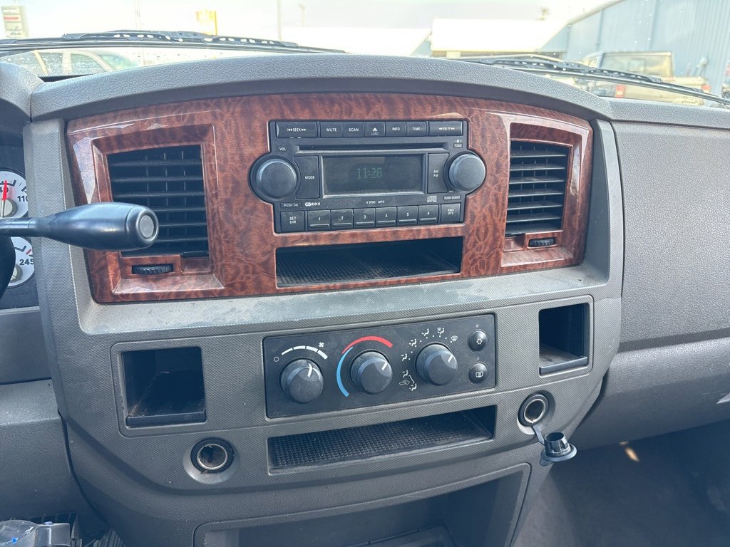 Used 2006 Dodge Ram 2500 Truck SLT image 14