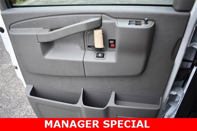 New 2025 Chevrolet Express 2500 w/ Driver Convenience Package image 29