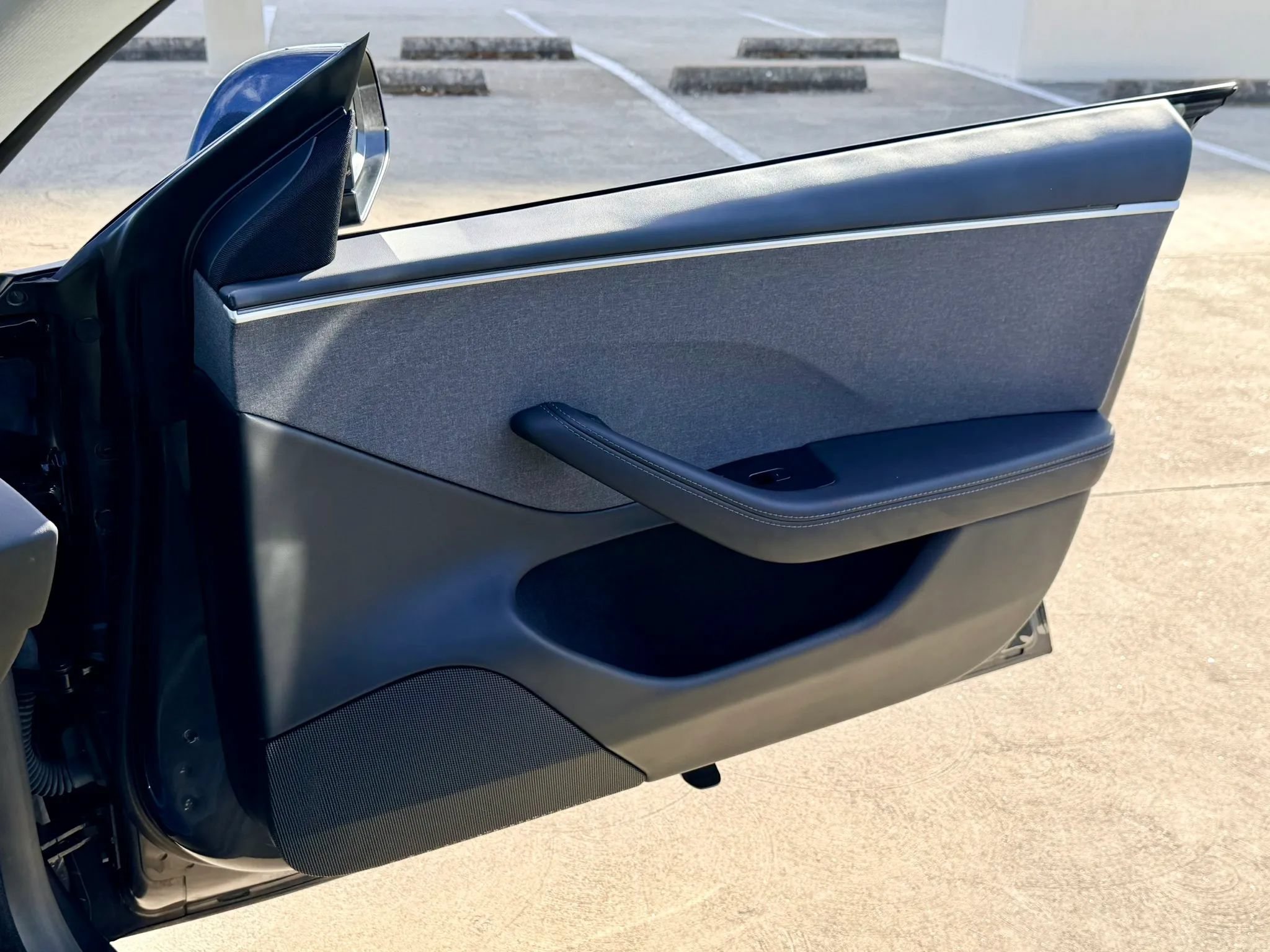 Used 2025 Tesla Model 3 Long Range RWD image 45