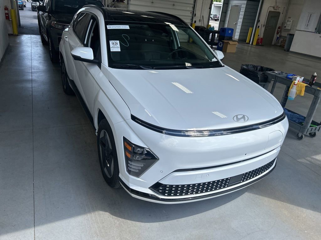 Used 2024 Hyundai Kona Limited