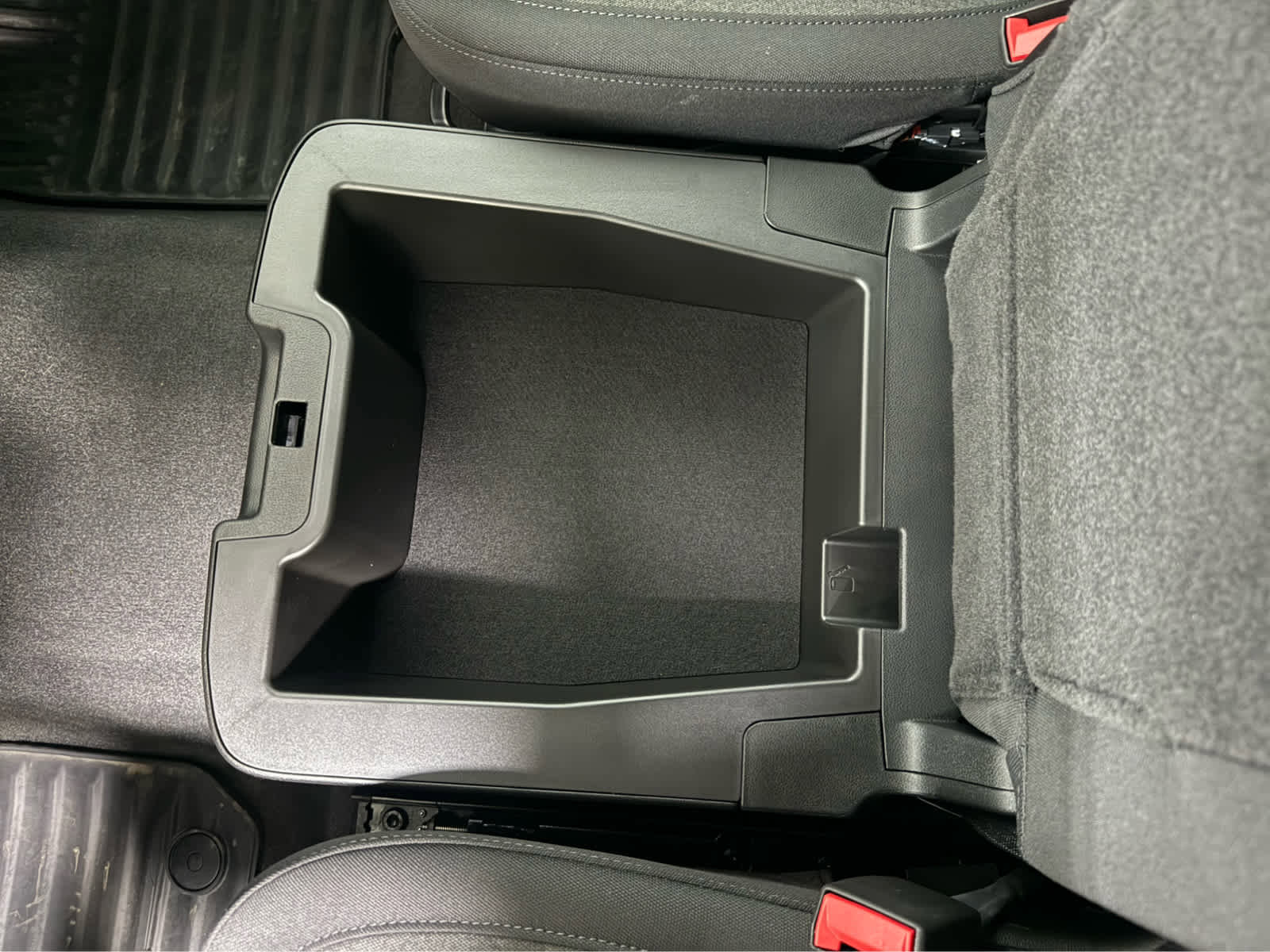 Certified 2025 Chevrolet Silverado 1500 LT image 24