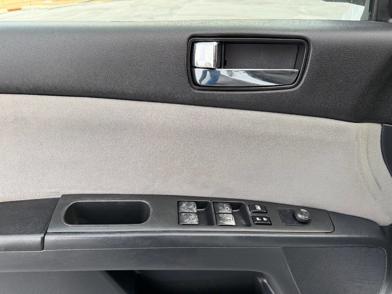 Used 2012 Nissan Sentra 2.0 S image 11
