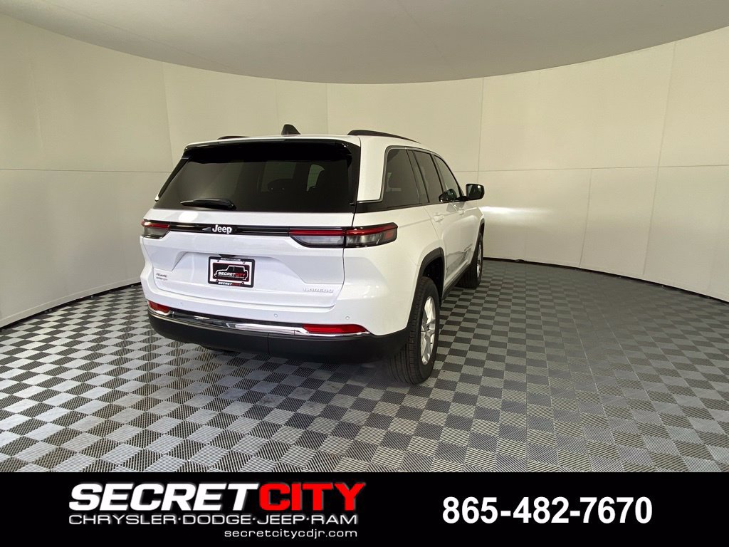 New 2026 Jeep Grand Cherokee Laredo X AWD/4WD image 8