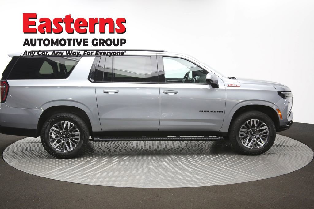 Used 2025 Chevrolet Suburban Z71 image 47