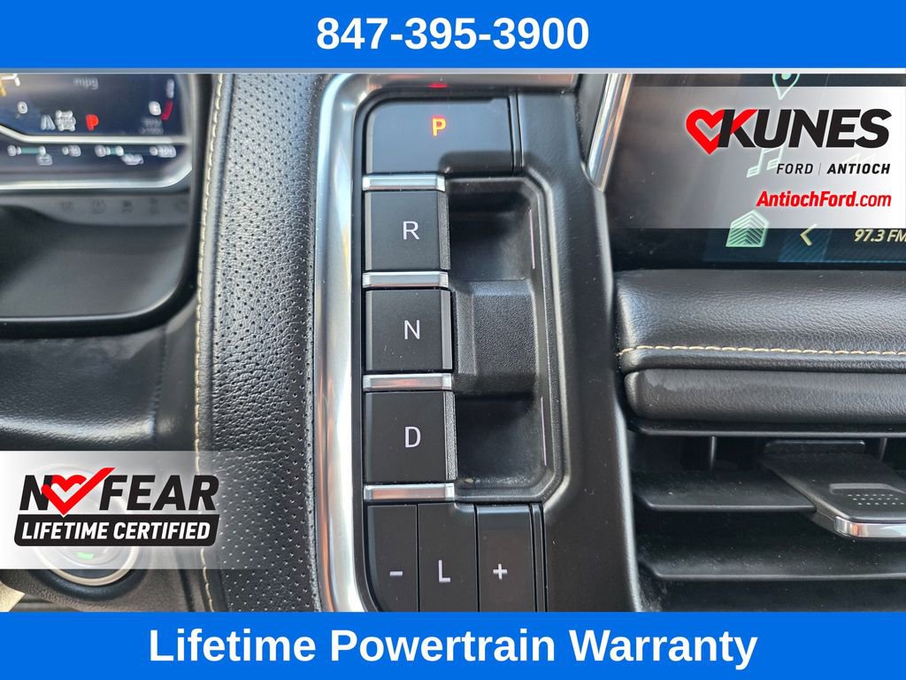 Used 2024 Chevrolet Tahoe Premier AWD/4WD image 48