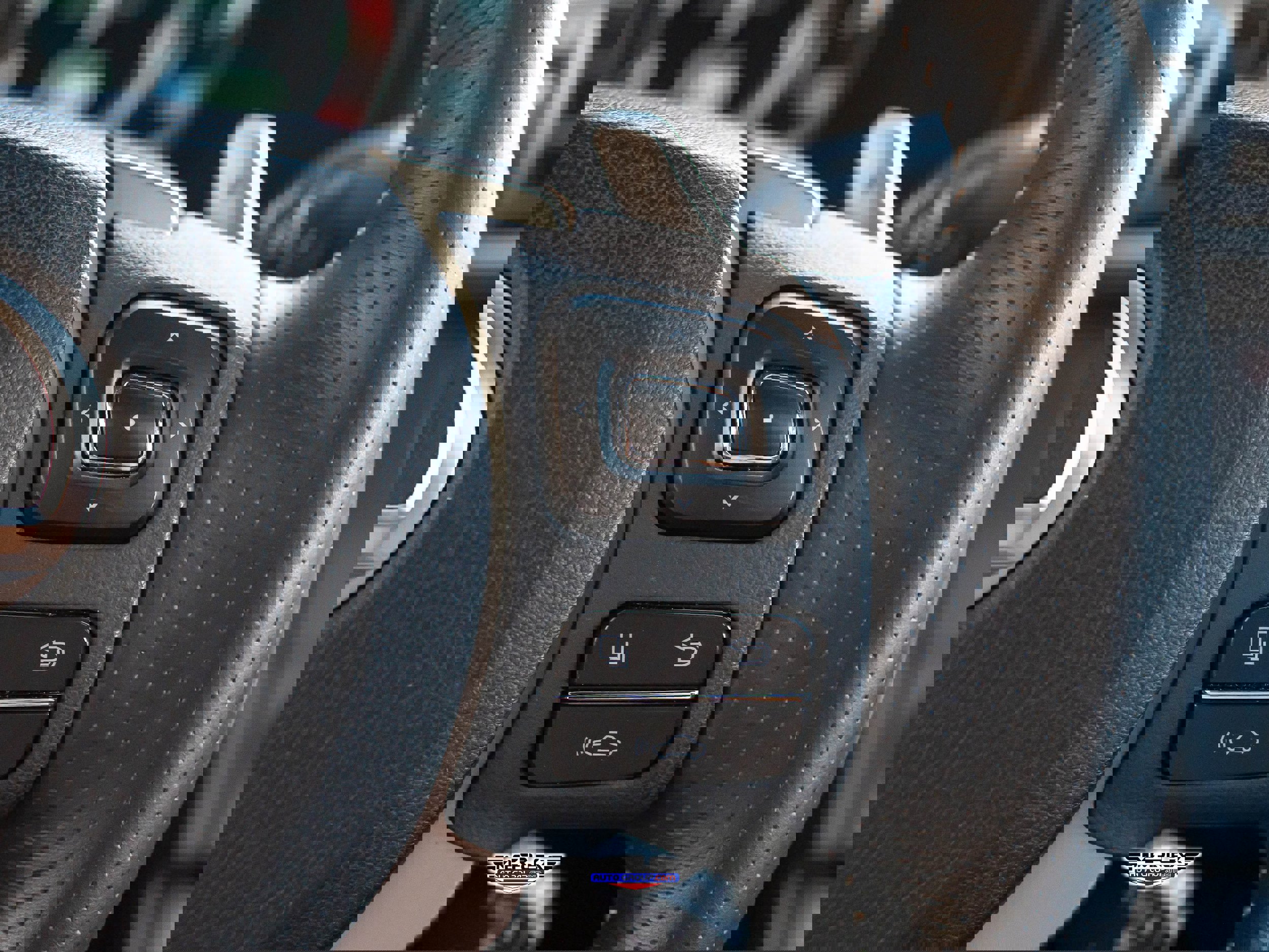 Used 2015 Lexus RC 350 w/ F Sport w/Summer Tires image 20