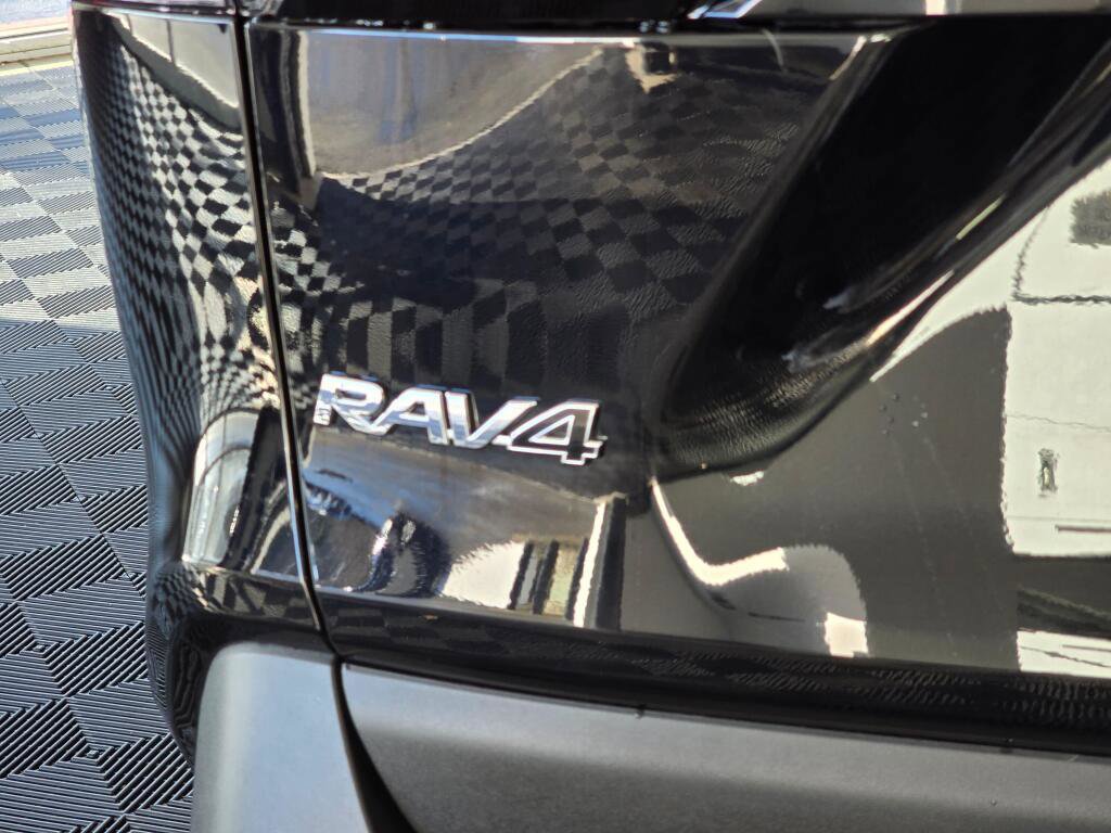 Used 2025 Toyota RAV4 LE image 13