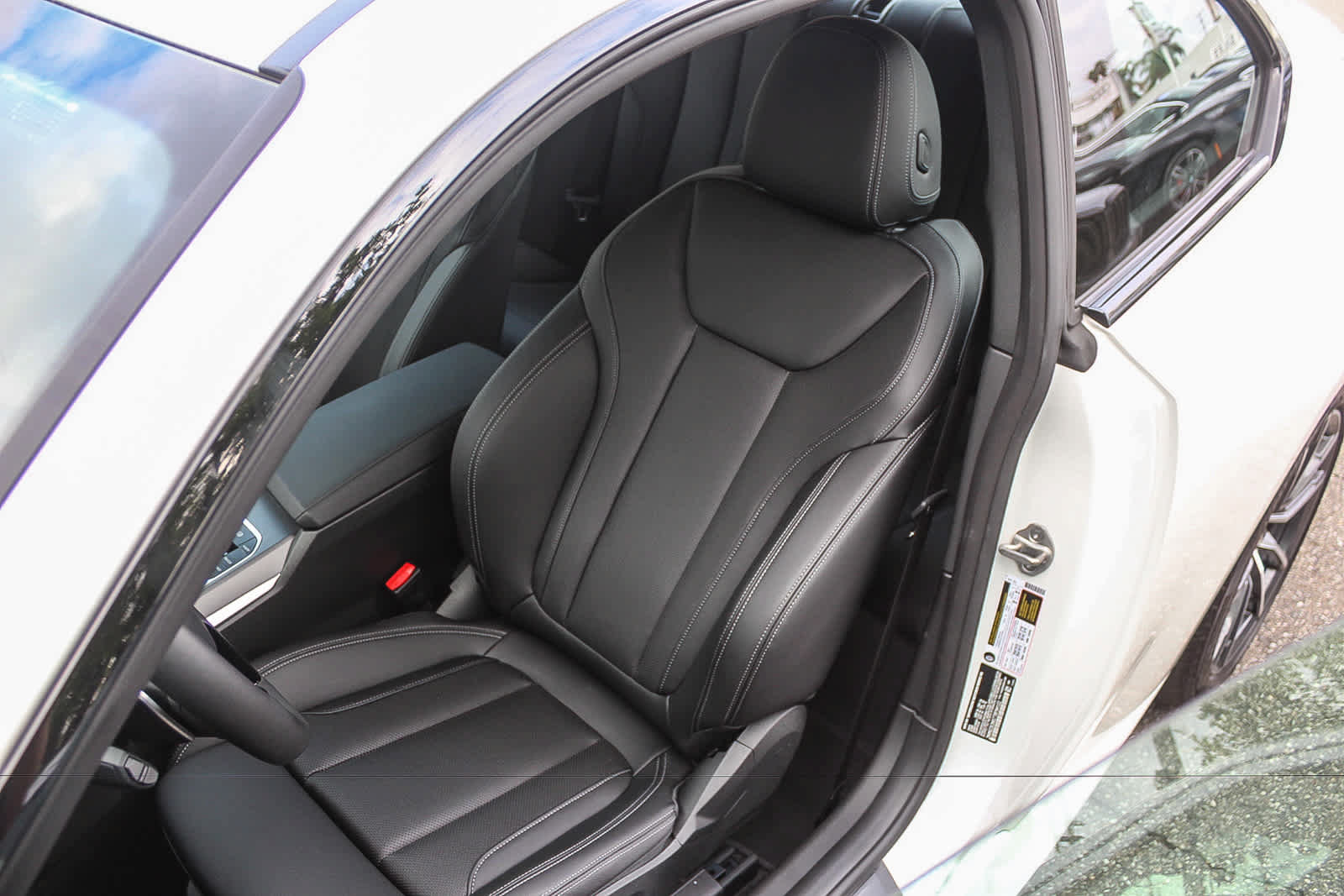 Used 2026 BMW 230i Coupe w/ Premium Package RWD image 28