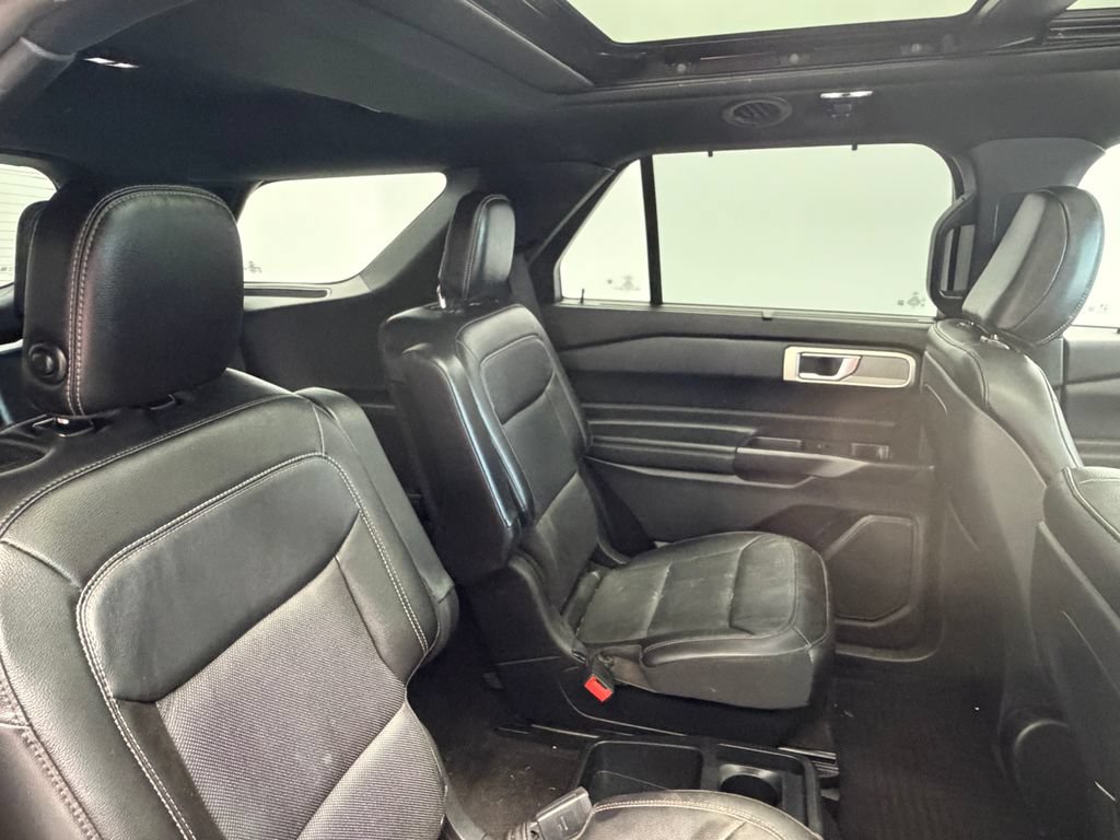 Used 2020 Ford Explorer Limited w/ Class III Trailer Tow Package AWD/4WD image 23