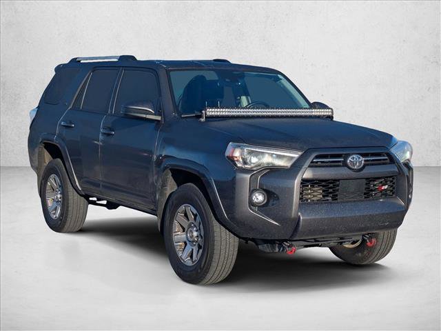 Used 2021 Toyota 4Runner SR5 video 3