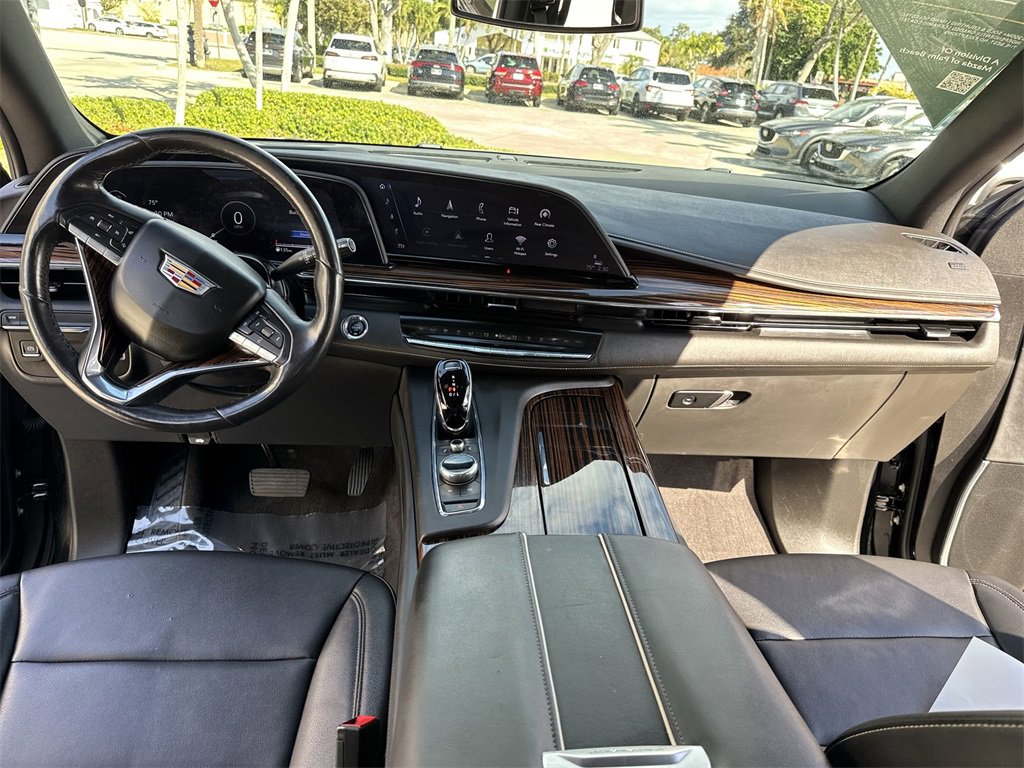 Used 2023 Cadillac Escalade Luxury image 37