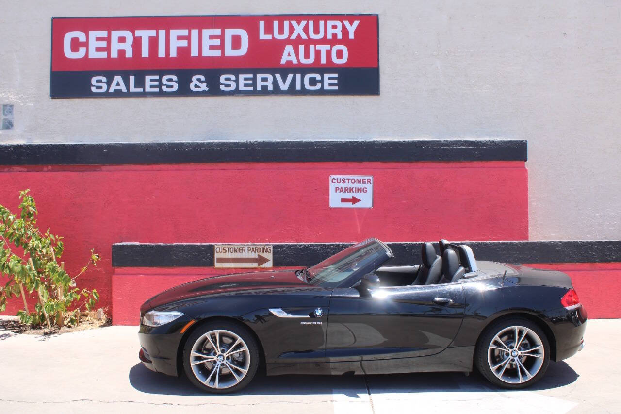 Used 2015 BMW Z4 sDrive35i RWD image 2