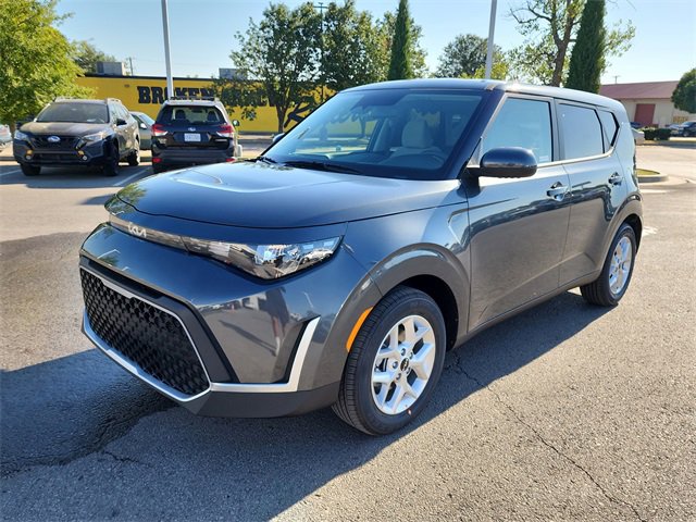 New 2025 Kia Soul LX w/ LX Technology Package image 8