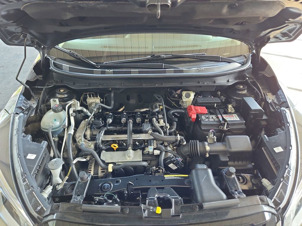 Used 2024 Nissan Kicks S image 31