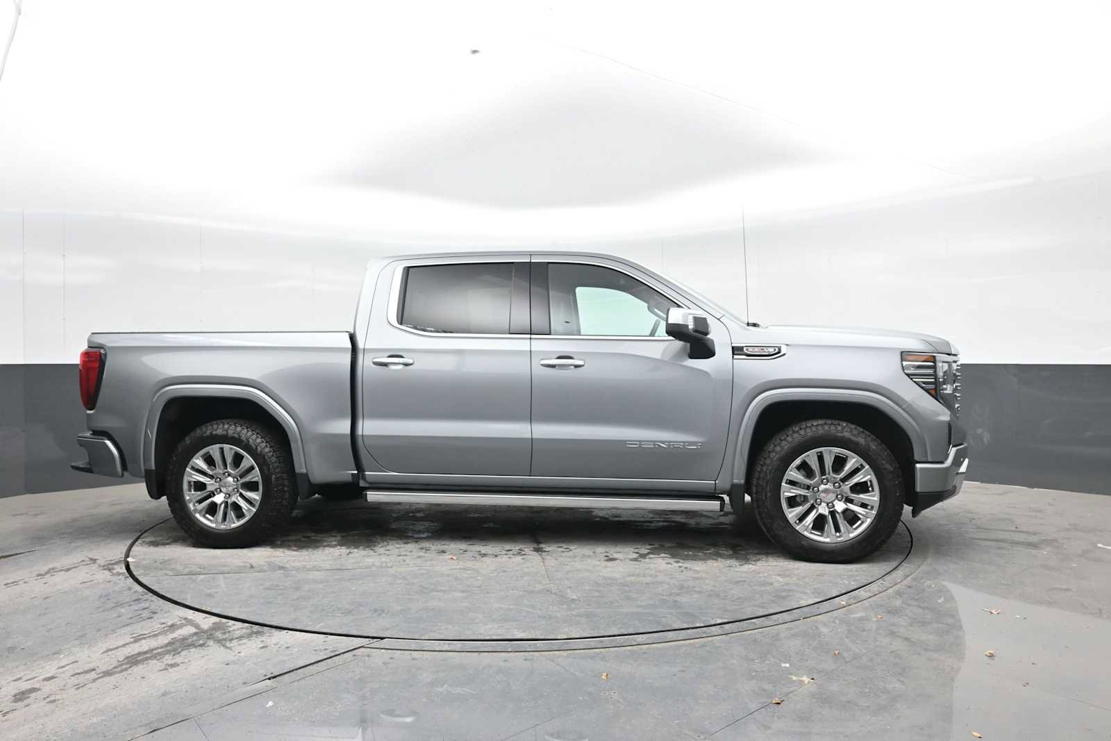 New 2026 GMC Sierra 1500 Denali w/ Technology Package image 7