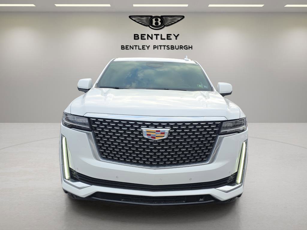 Used 2022 Cadillac Escalade ESV Premium Luxury AWD/4WD image 2