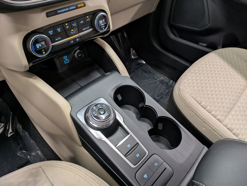 Used 2021 Ford Escape SE w/ Convenience Package FWD image 14