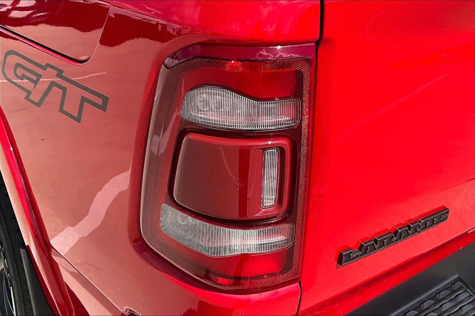 Used 2022 RAM 1500 Laramie w/ G/T Package AWD/4WD image 27