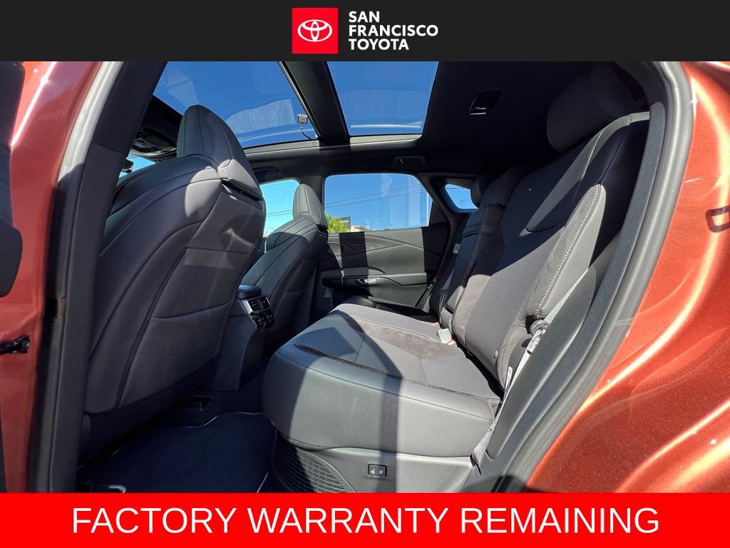 Used 2023 Lexus RX 500h F Sport w/ Accessory Package (Z1) AWD/4WD image 16