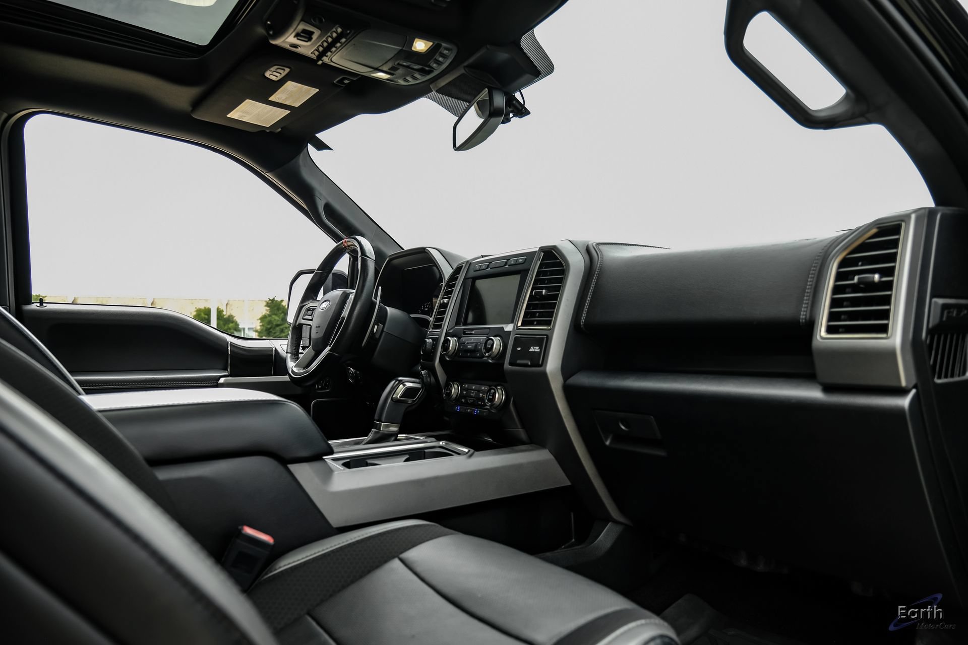 Used 2019 Ford F150 Raptor w/ Equipment Group 802A Luxury AWD/4WD image 48