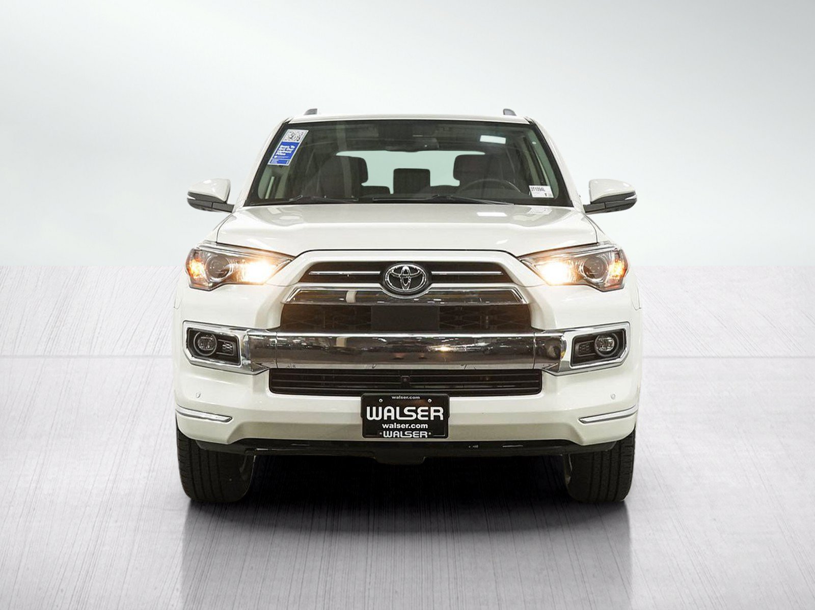 Used 2022 Toyota 4Runner Limited AWD/4WD image 8