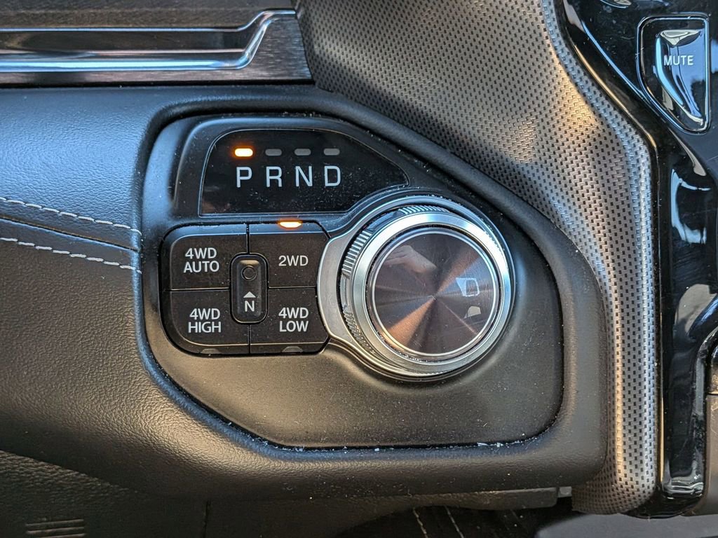 Certified 2022 RAM 1500 Limited w/ Body Color Bumper Group image 16