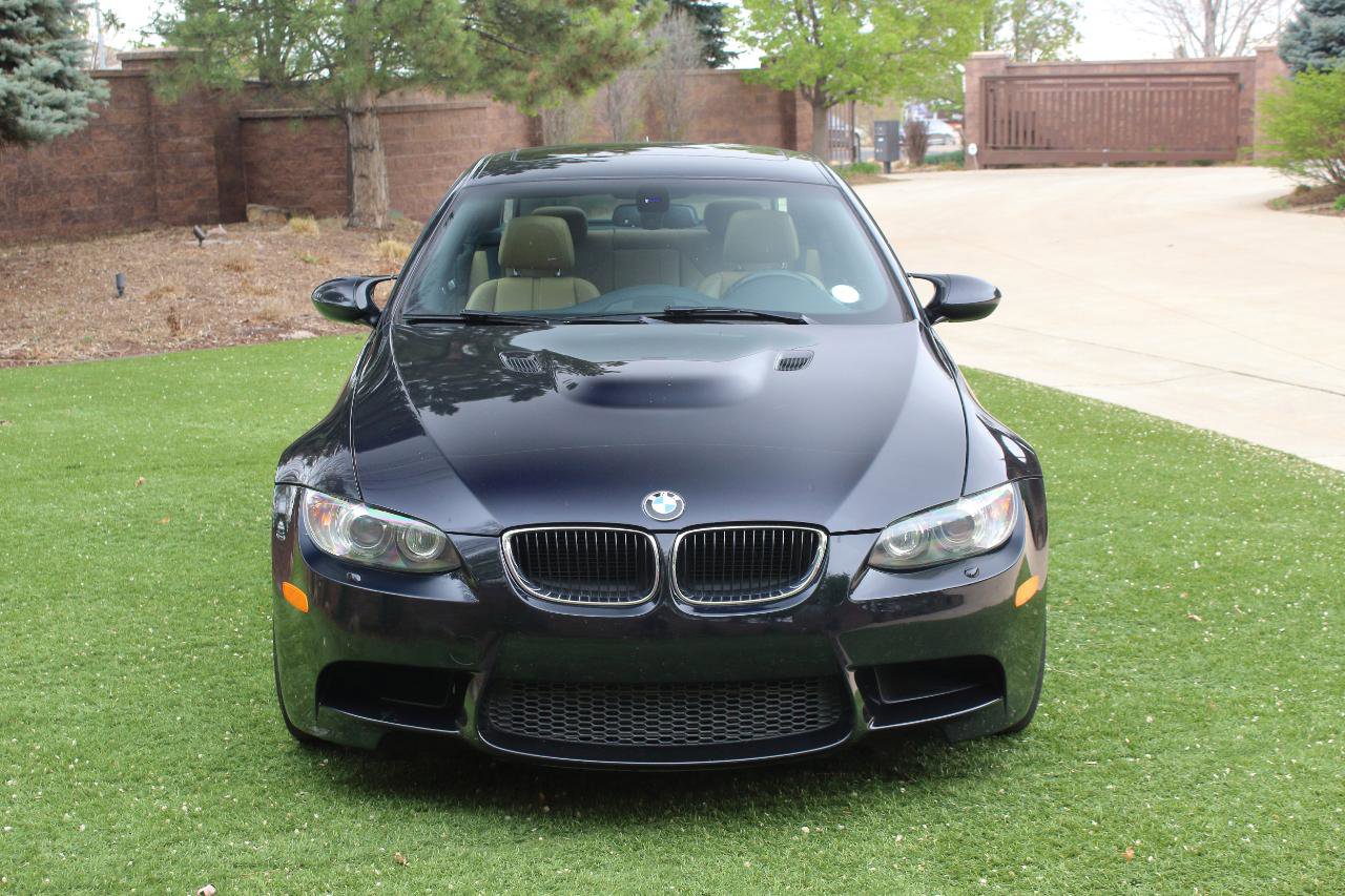 Used 2011 BMW M3 Coupe RWD image 2