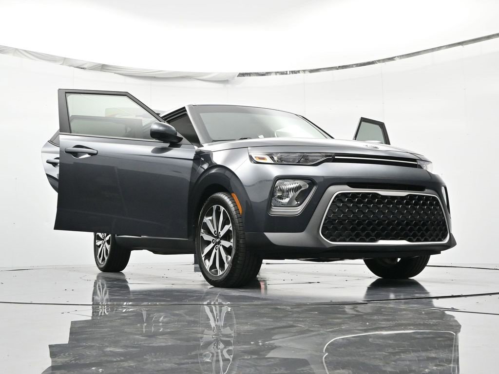 Used 2020 Kia Soul LX image 48