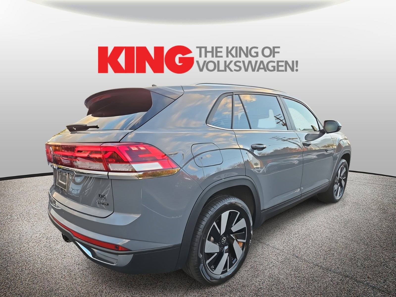 New 2026 Volkswagen Atlas Cross Sport SE image 3