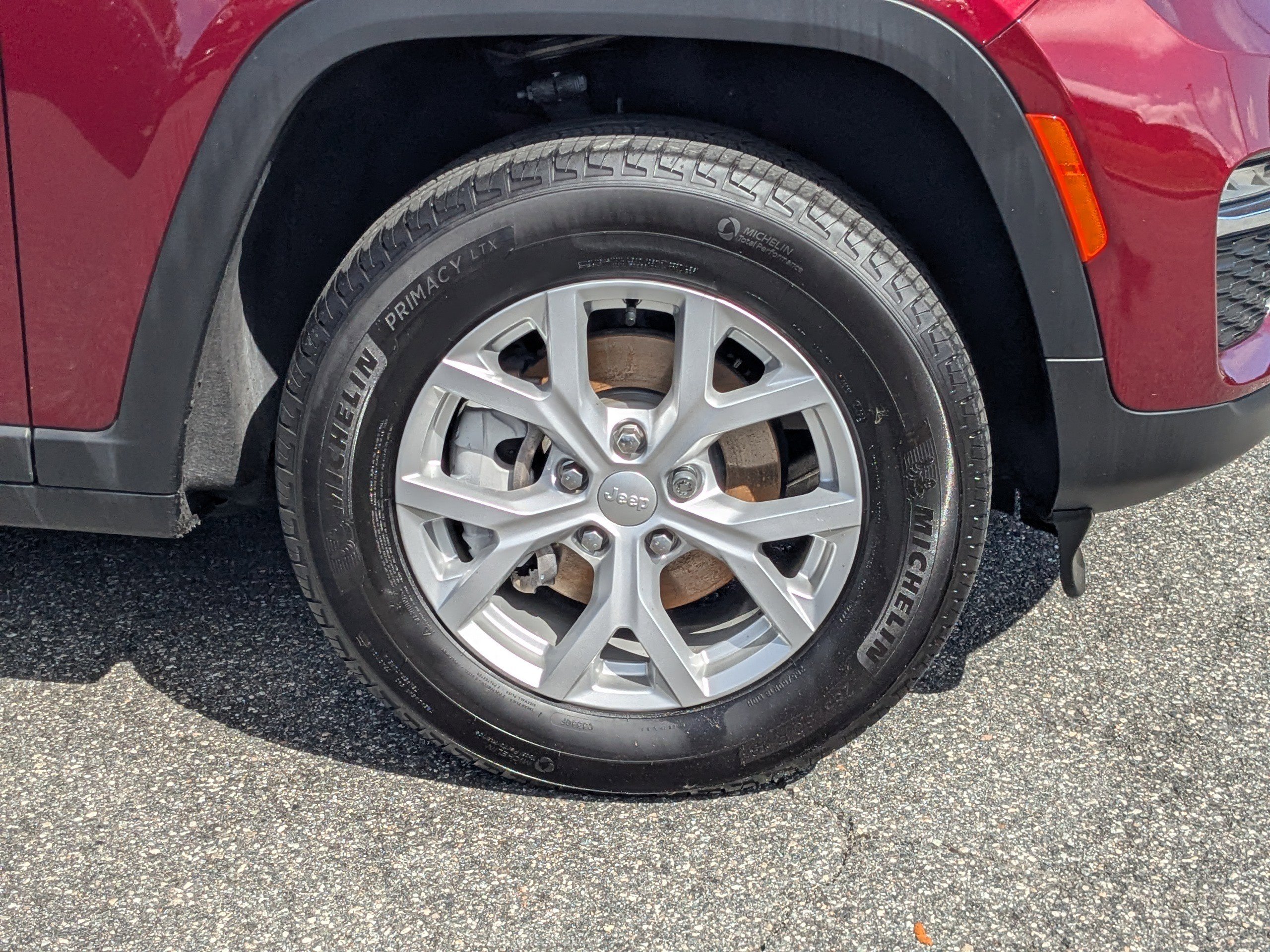 Used 2023 Jeep Grand Cherokee Limited RWD image 10
