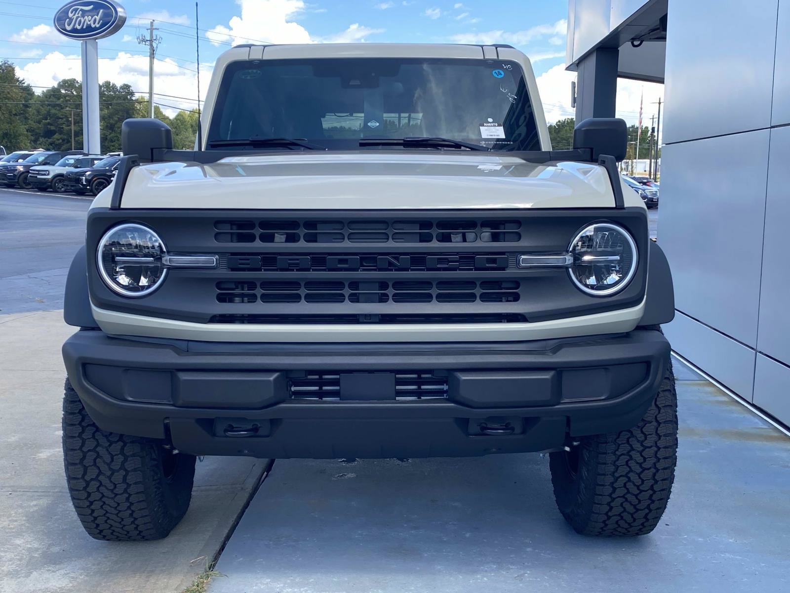 New 2026 Ford Bronco Big Bend AWD/4WD image 9