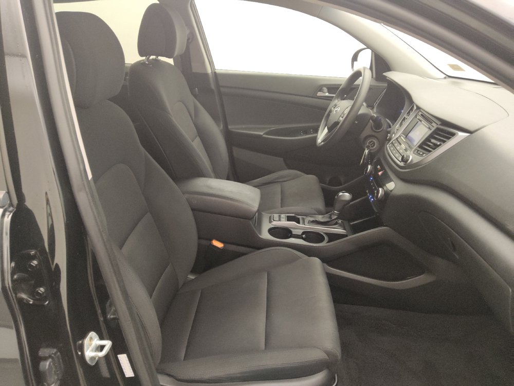Used 2017 Hyundai Tucson SE w/ SE Popular Package 02 AWD/4WD image 21