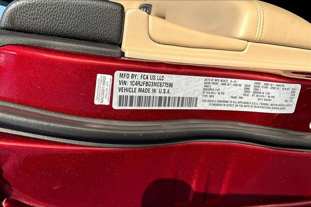 Used 2021 Jeep Grand Cherokee Limited AWD/4WD image 19