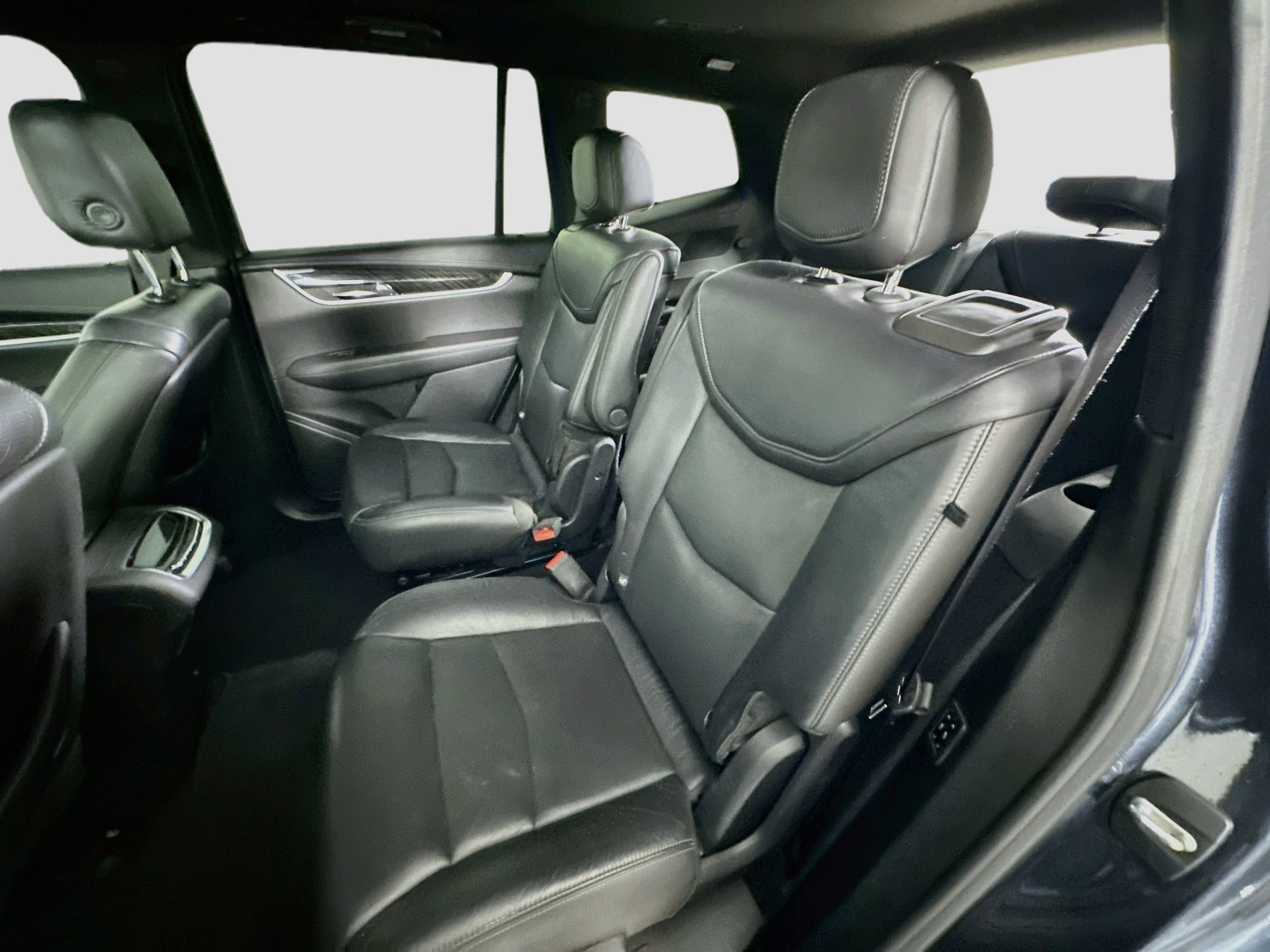 Used 2020 Cadillac XT6 Premium Luxury FWD image 29