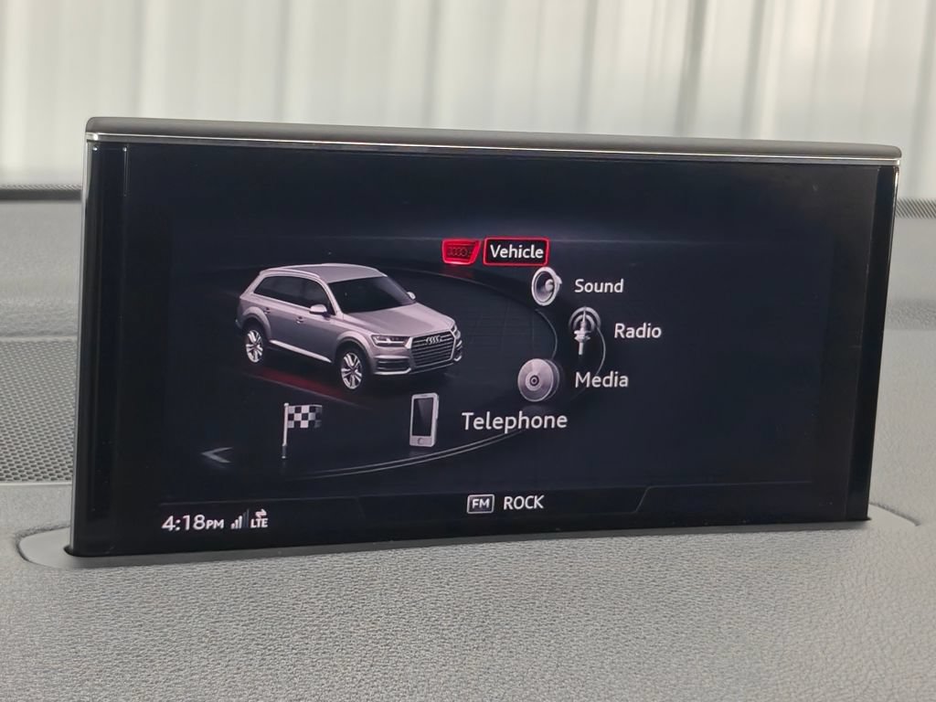 Used 2017 Audi Q7 3.0T Prestige AWD/4WD image 42