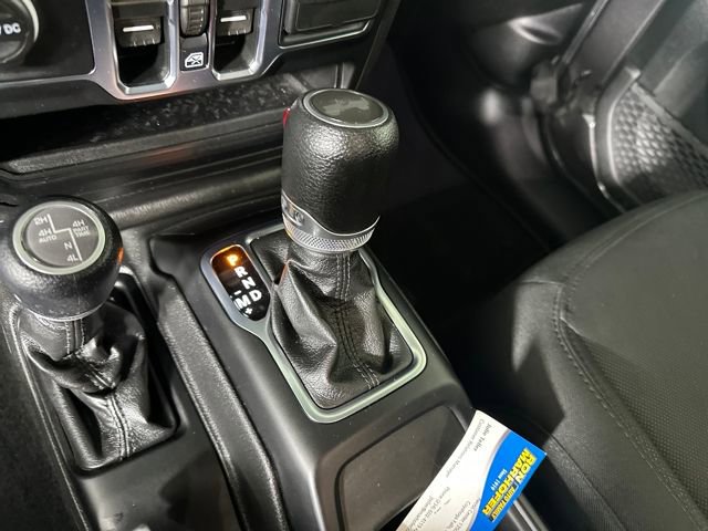 Used 2023 Jeep Wrangler Unlimited w/ 8.4" Radio Group image 19