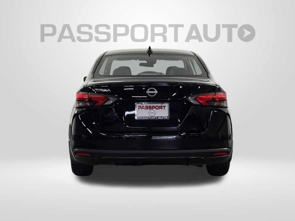 Used 2025 Nissan Versa SV w/ Trunk Package FWD image 6