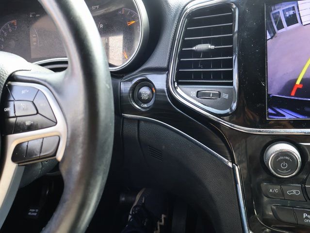 Used 2020 Jeep Grand Cherokee Limited image 28