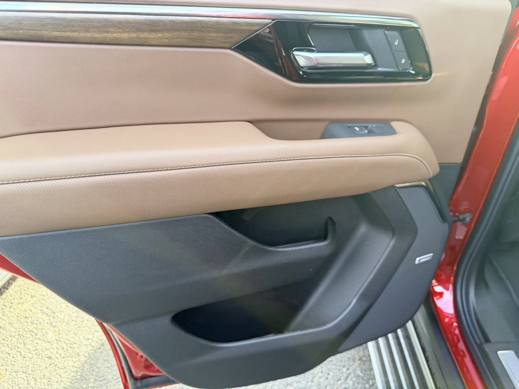 New 2026 Chevrolet Tahoe High Country image 36