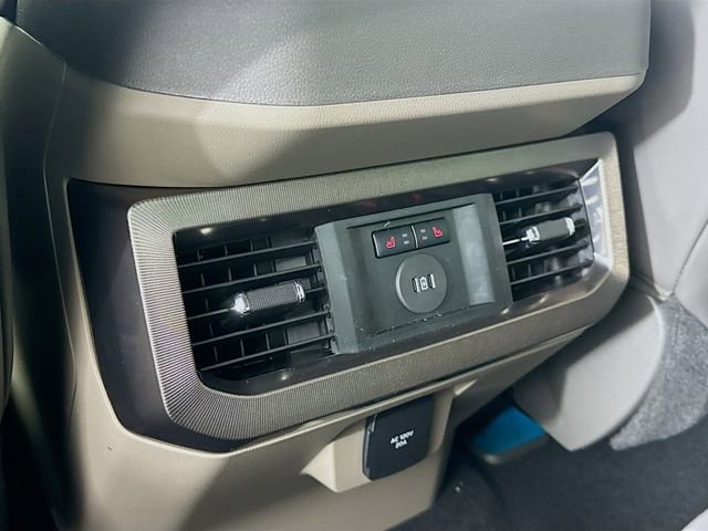 New 2026 Ford F450 Platinum w/ Platinum Plus Package image 27