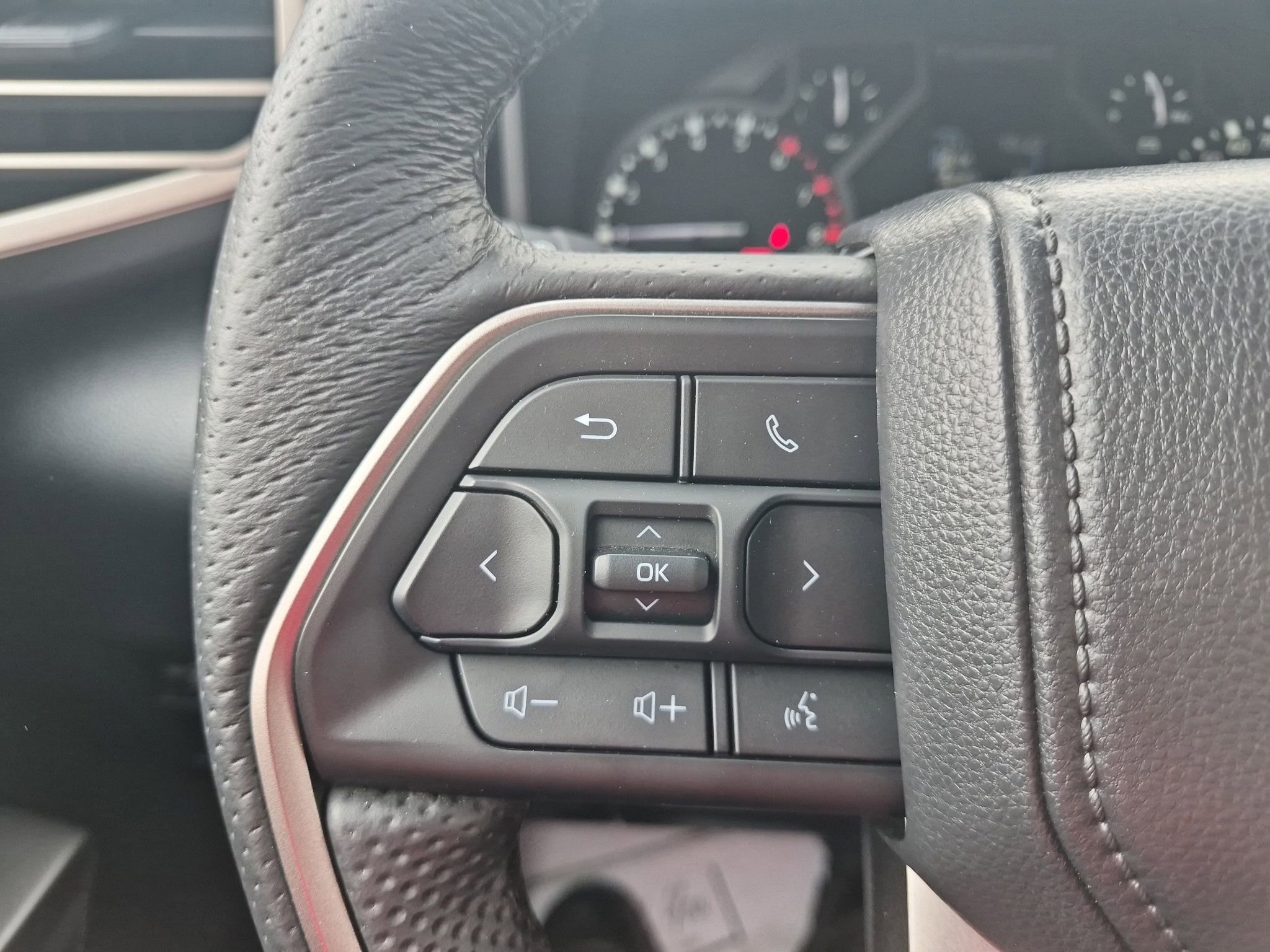 Used 2025 Toyota Tundra SR5 w/ TRD Off-Road Package image 18