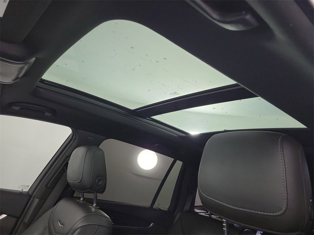 Certified 2023 Cadillac XT6 Premium Luxury image 18
