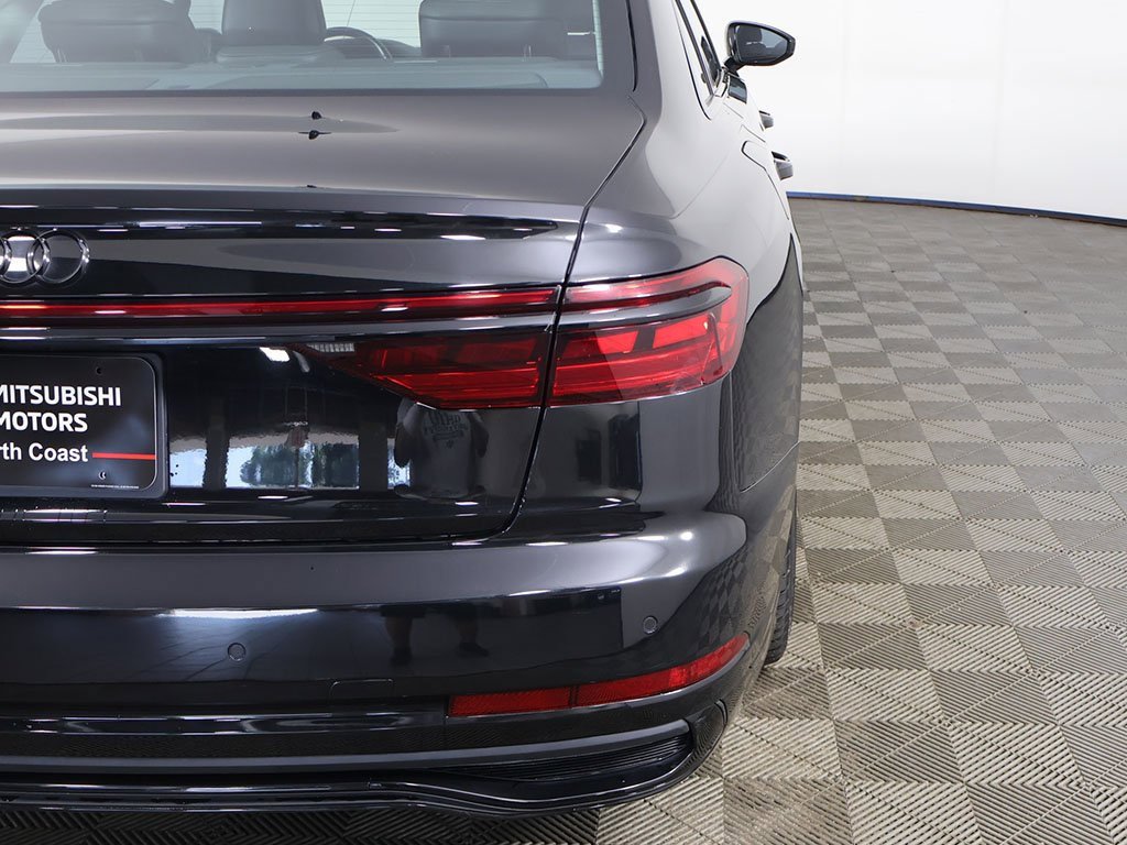 Used 2022 Audi A8 L 3.0T w/ Executive Package image 19