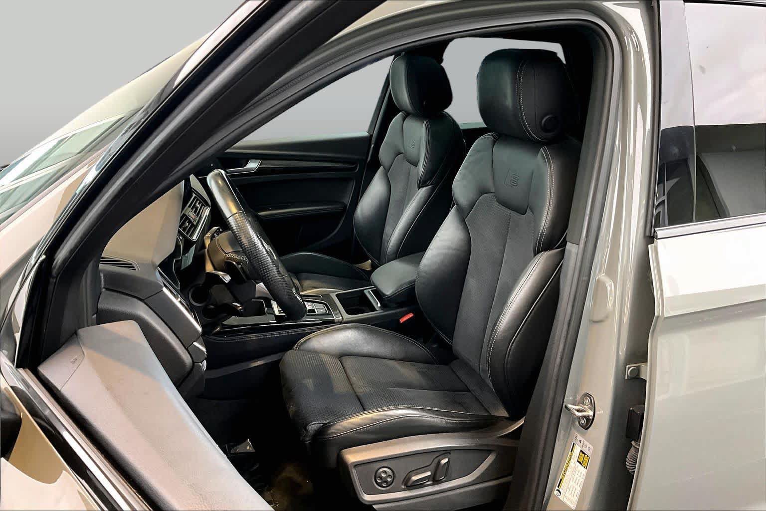 Used 2022 Audi SQ5 Premium Plus w/ Premium Plus Package AWD/4WD image 8